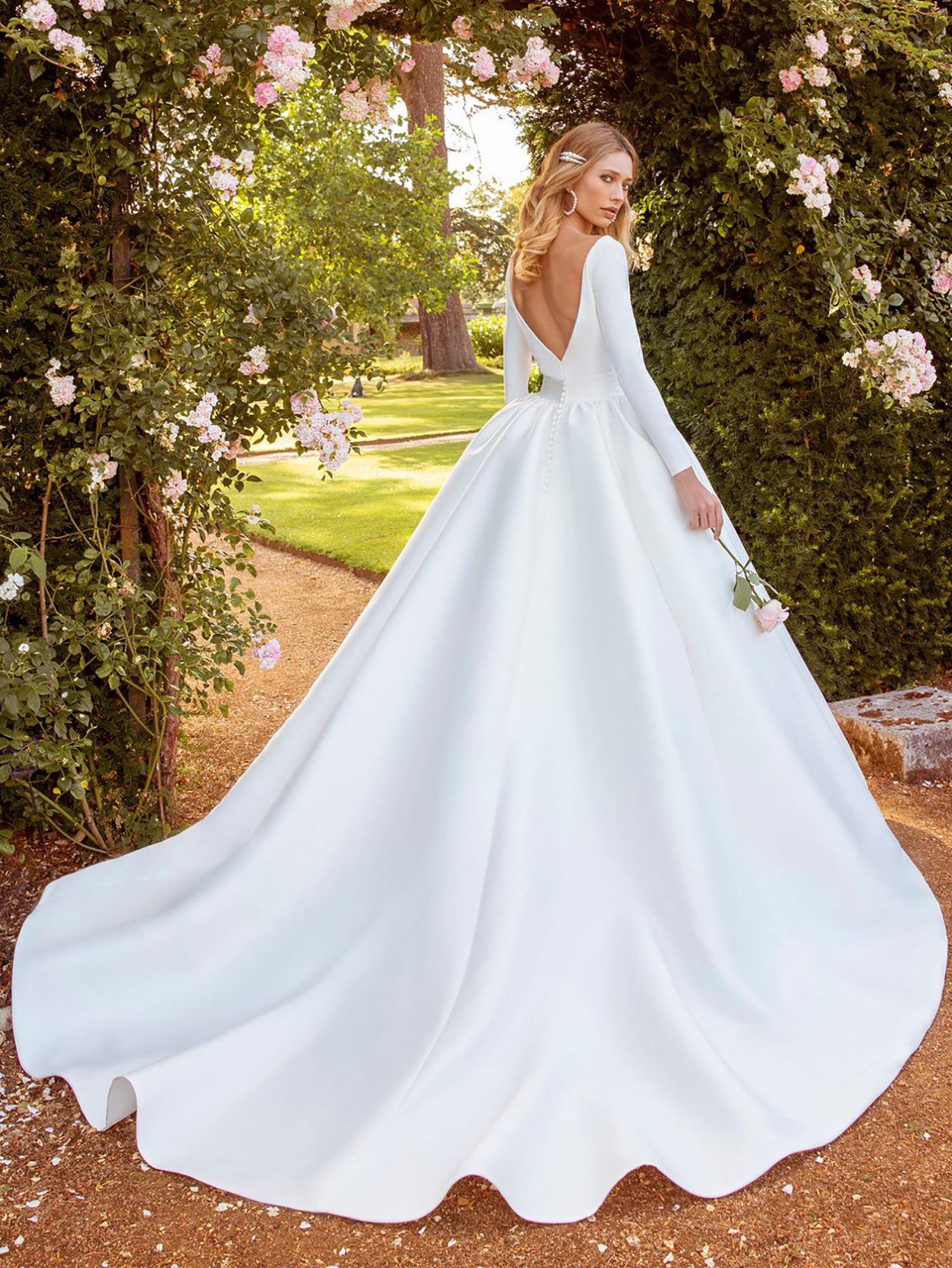 Ellis Bridal 11784BS