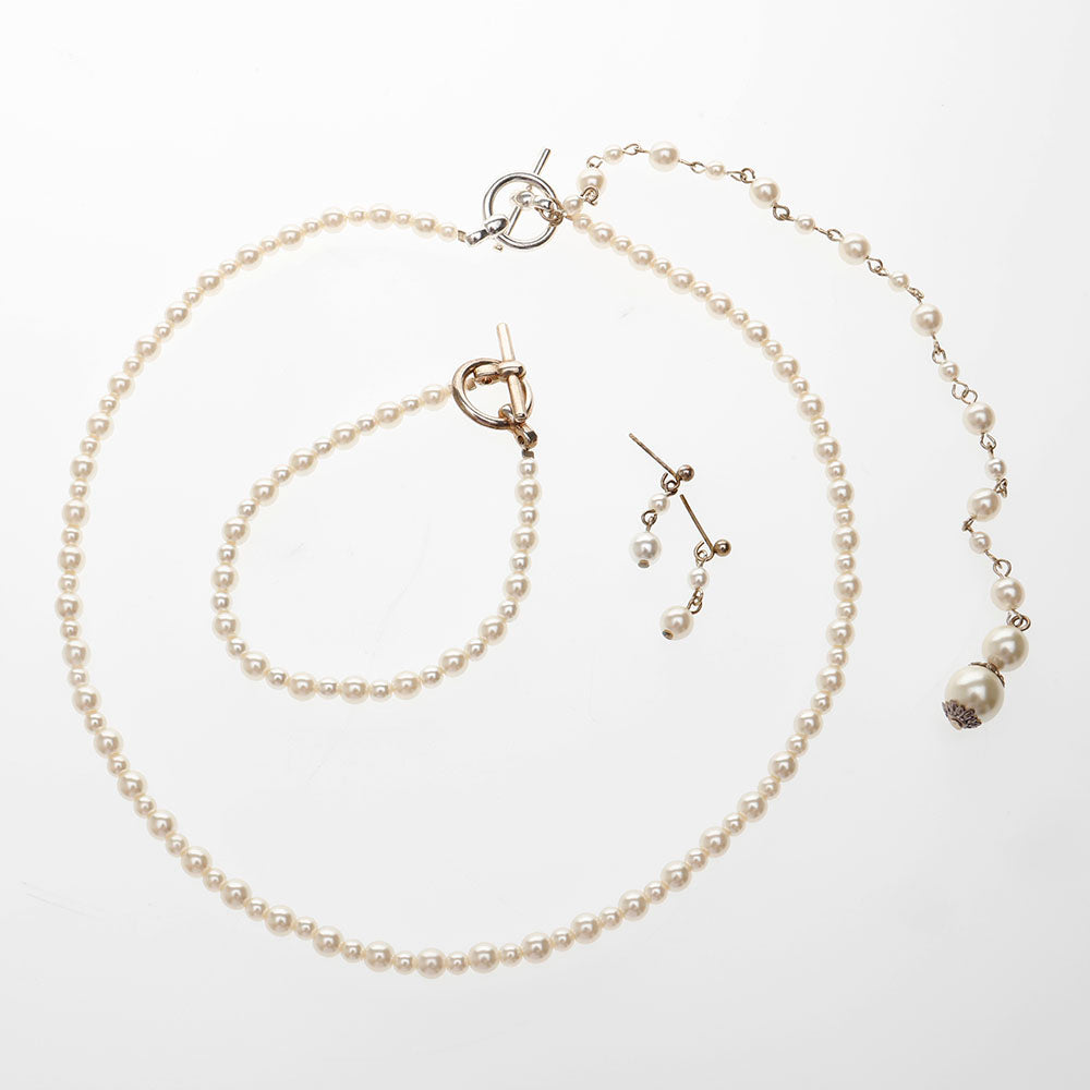 Taylor Bridal Jewellery Set with Back Drop