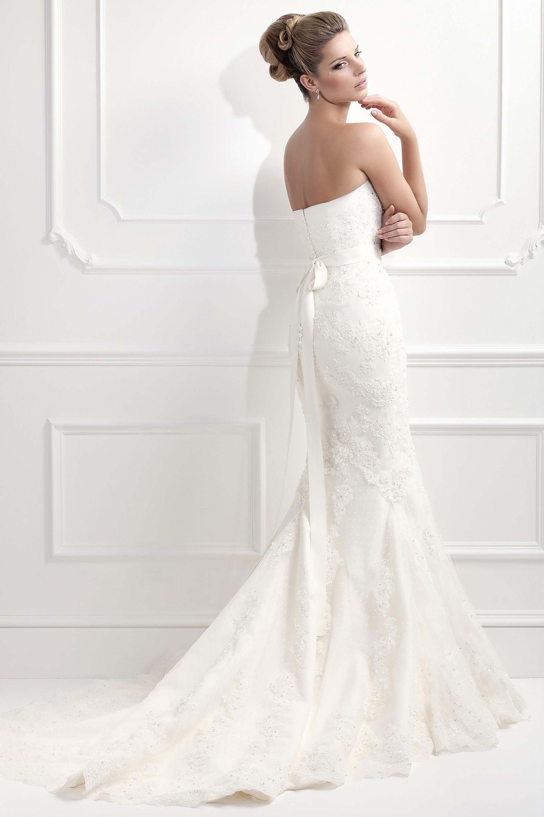 Ellis Bridal 11330