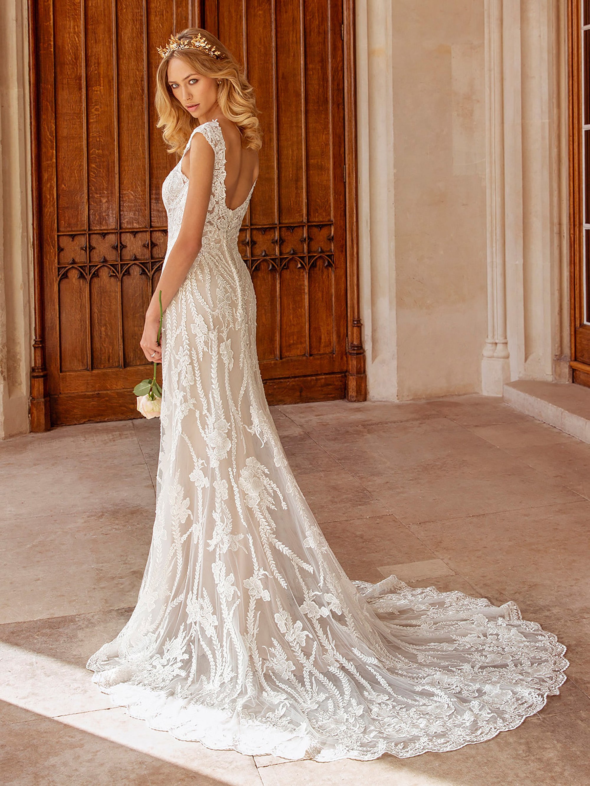 Ellis Bridal 16322
