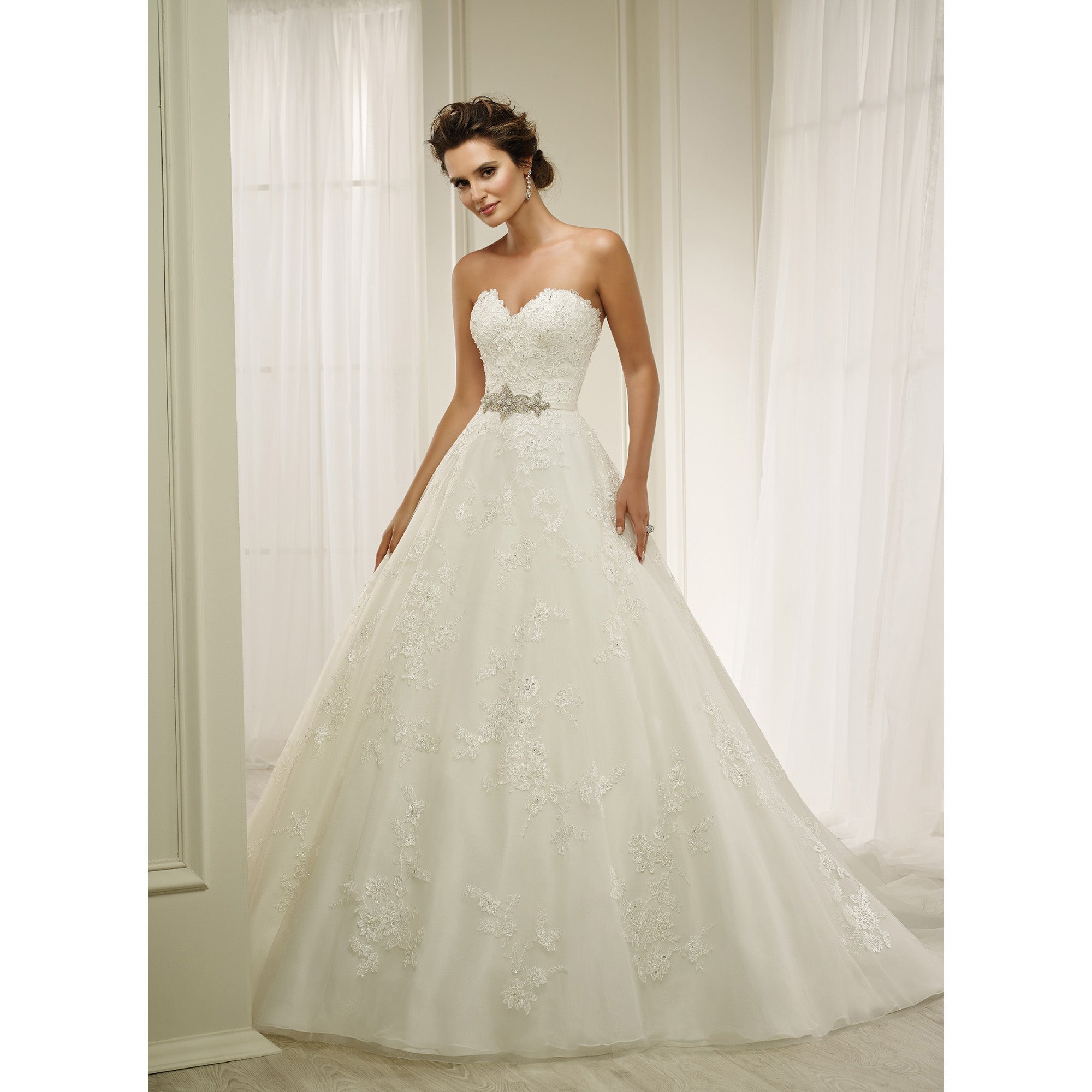 69206 Ronald Joyce Hannah White Orchid Bridal