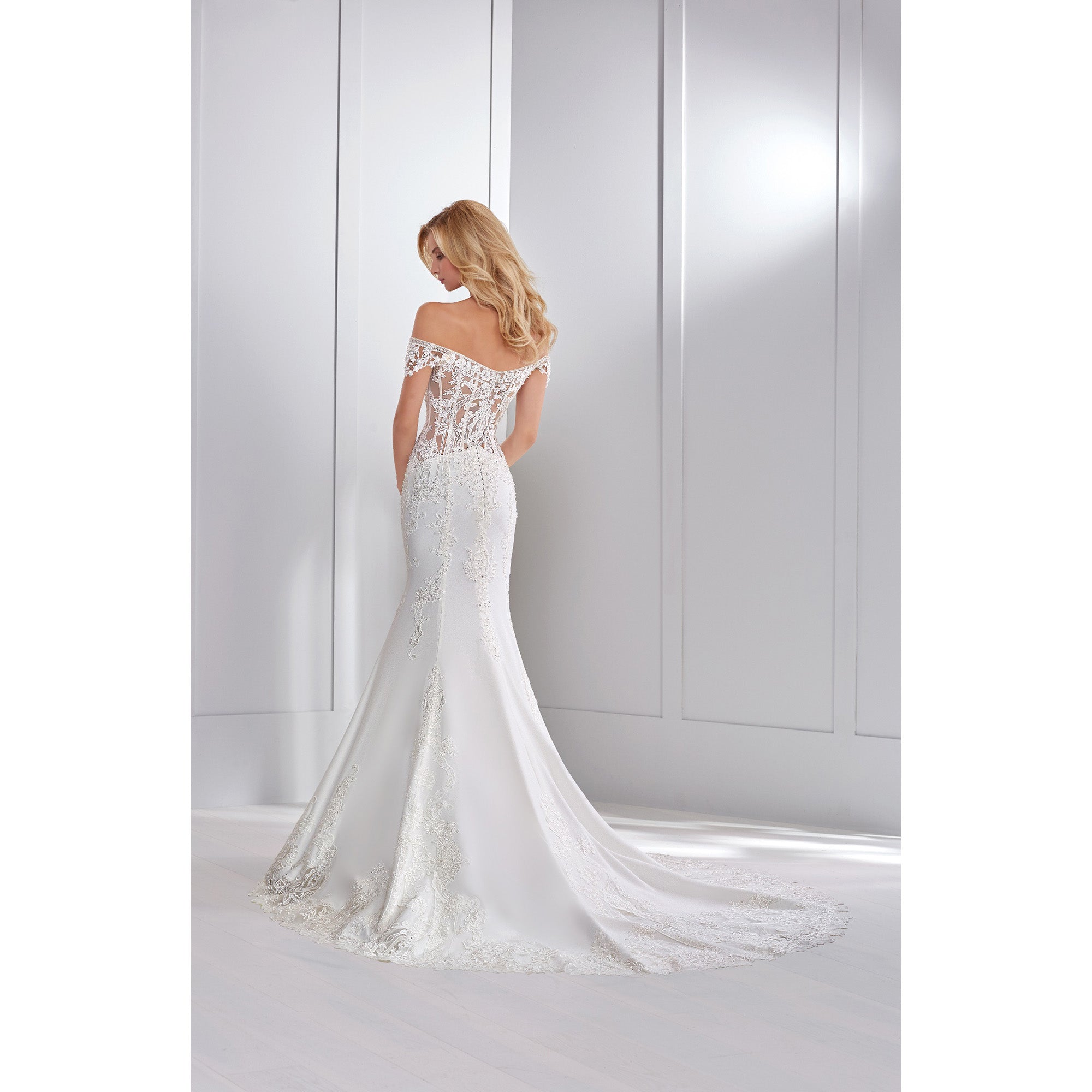 Ronald joyce hotsell nicolette wedding dress