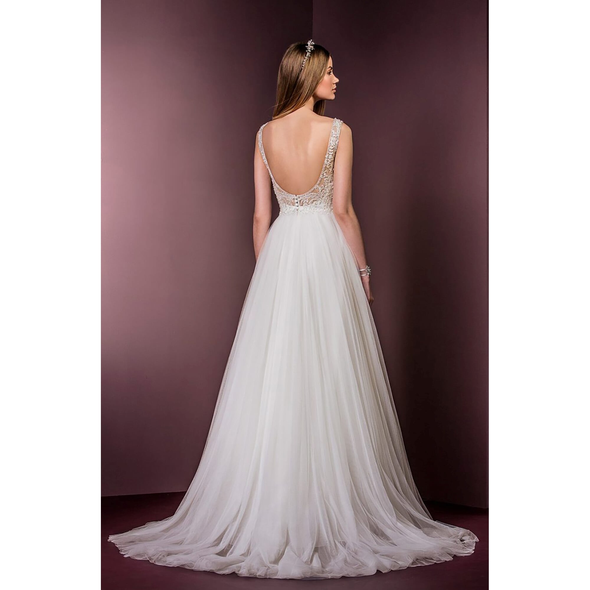 Ellis Bridal 18058